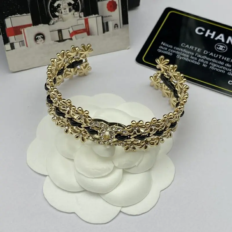 chanel bracelets s_122a7152